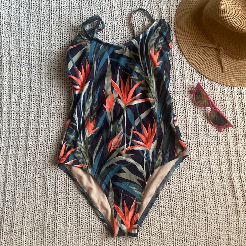 Tropical Pattern One-Piece Women’s Swimsuit – Size Small